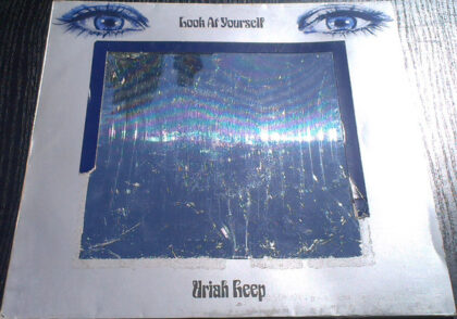 Uriah Heep – Look At Yourself